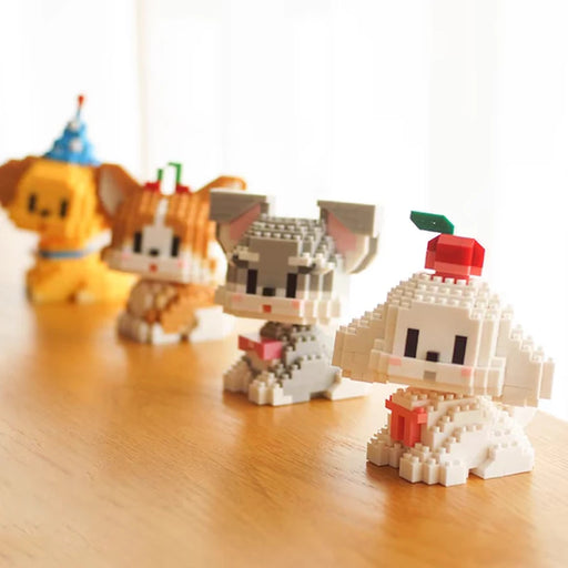 Cute Dog Building Blocks Puppy Pet Model Animal Diy Assemble Bricks Set Poodle Corgi Husky Cartoon Table Decor Gift for Kids
