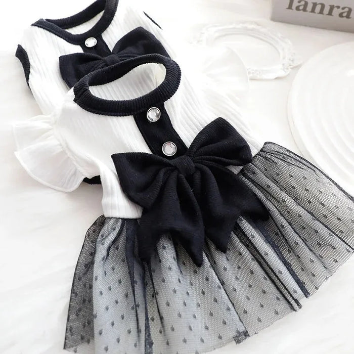 Dog Clothes for Small Dogs Summer Dog T-Shirt Pet Dog Skirt Black White Retro Dresses Puppy Costume Chihuahua Clothing