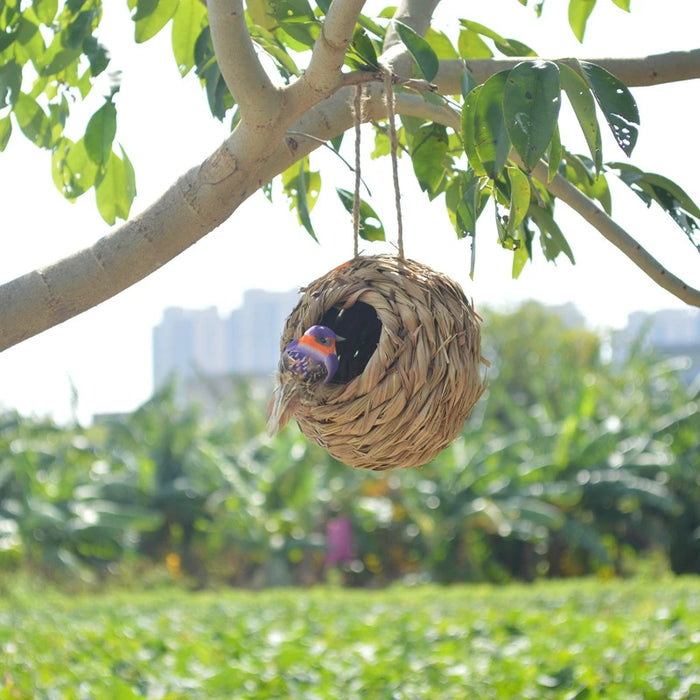 Birds Nest Bird Cage Natural Reed Grass Spherical Hummingbird Nest Outdoor Decorative Weaved Hanging Bird Nest Hous Pet Bedroom