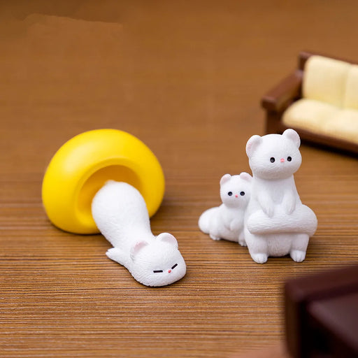 Figurines Miniatures Cute White Ferret Micro Landscape Ornaments For Home Decorations Room Decor DIY Dollhouse Accessories