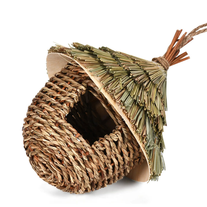 Hanging Bird House for Bird Breeding Outdoor Decorative Bird Nest Box for Small Feathered Bird Nature Lover Favor Weatherproof